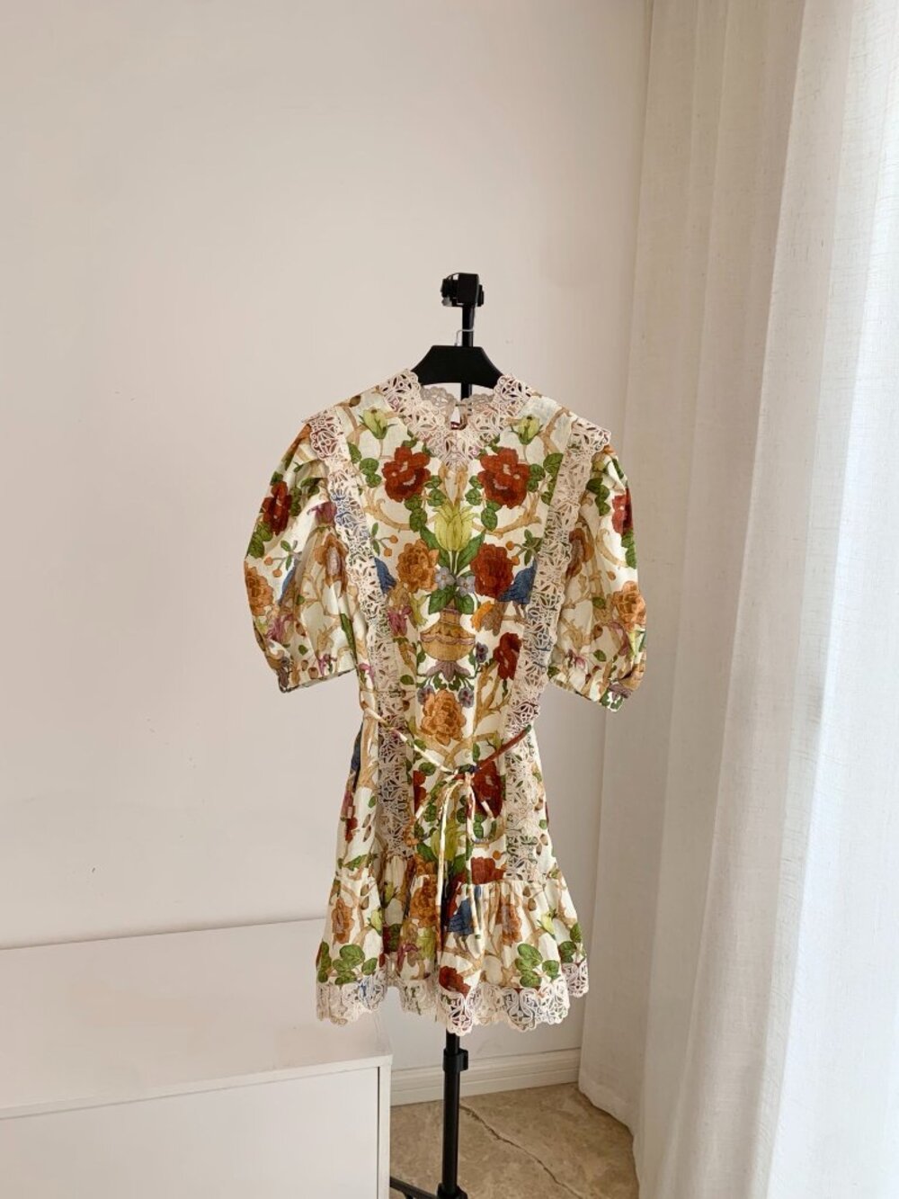 Alemais Romantic Floral Vase Print Lace Puff Sleeve Tie-Waist Mini Dress